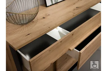 Quant Vitrinskåp 41 cm djup 110 cm bred 140 cm hög Trä - Ek/Svart - Products - Förvaring - Skåp - Vitrinskåp