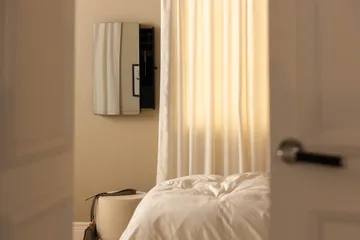 Rogue Smyckesskåp med Spegel - Vit - Products - Förvaring - Småförvaring - Smyckesförvaring - Smyckesställ & smyckesskrin