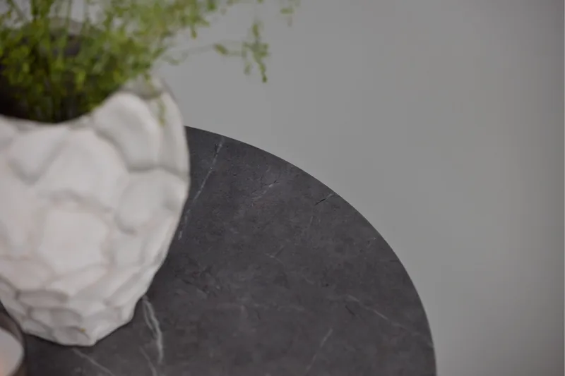 Härön Sidobord 52 cm - Brun - Products - Möbler - Bord & matgrupp - Avlastningsbord & sidobord - Brickbord & småbord