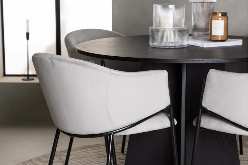 Bootcut Matgrupp 110 cm Rund med 4 Evelina stolar - Svart - Products - Möbler - Bord & matgrupp - Matgrupp