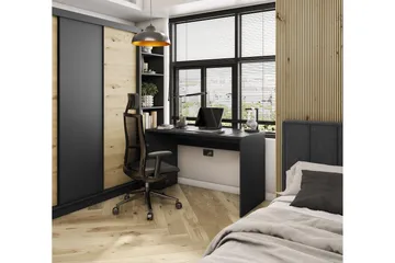 Nevy Skrivbord 140x60 cm - Svart - Products - Möbler - Bord & matgrupp - Kontorsbord - Datorbord