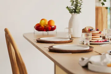 Kopparbo Matbord 240 cm - Ljust vitlaserat ekträ - Products - Möbler - Bord & matgrupp - Matbord & köksbord