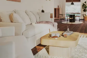 Kopparbo Soffbord 80 cm - Ljust vitlaserat ekträ - Products - Möbler - Bord & matgrupp - Soffbord