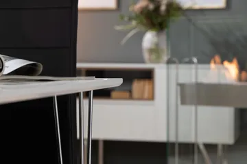 Kronblom Matgrupp 120 cm med 4 Cibus Stol - Vit/Krom/Svart PU - Products - Möbler - Bord & matgrupp - Matgrupp