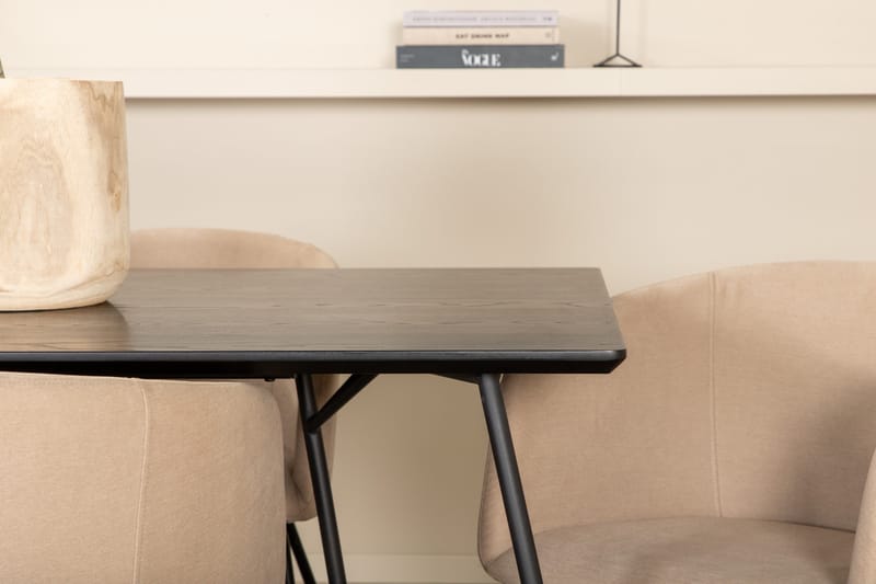 Petra Matgrupp 190 cm Rektangulär med 6 Berit stolar - Beige - Products - Möbler - Bord & matgrupp - Matgrupp