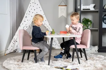 Polar Matgrupp 80 cm Rektangulär med 2 Velvet stolar - Svart - Products - Möbler - Bord & matgrupp - Matgrupp