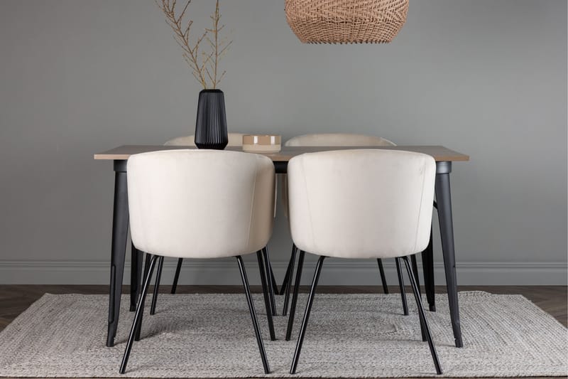 Tempe Matgrupp 140 cm Rektangulär med 4 Berit stolar - Beige - Products - Möbler - Bord & matgrupp - Matgrupp
