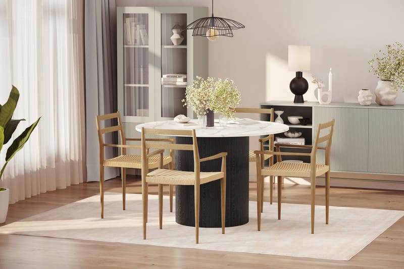 Uppveda Matbord 120 cm Rund med 4 st Jamna Karmstolar - Svart/Vit - Products - Möbler - Bord & matgrupp - Matgrupp