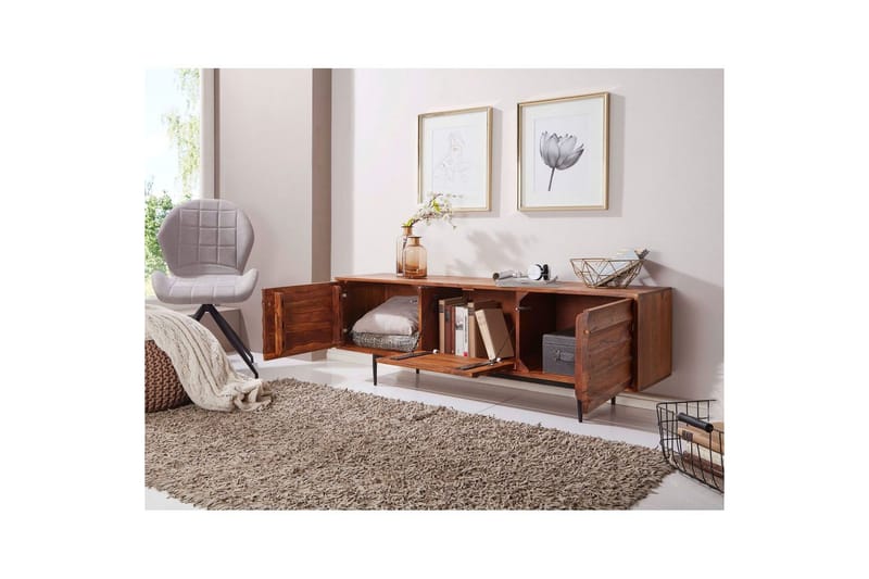 Lowboard Wohnling Massivt trä med förvaring, 3 dörrar, lantlig stil - Products - Möbler - TV- & Mediamöbler - TV-skåp