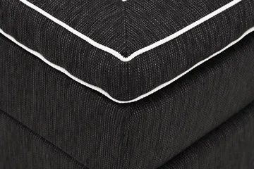 Charleston Kontinentalsäng 180x200 Fast Polyeterskum - Svart - Products - Möbler - Säng - Kontinentalsäng