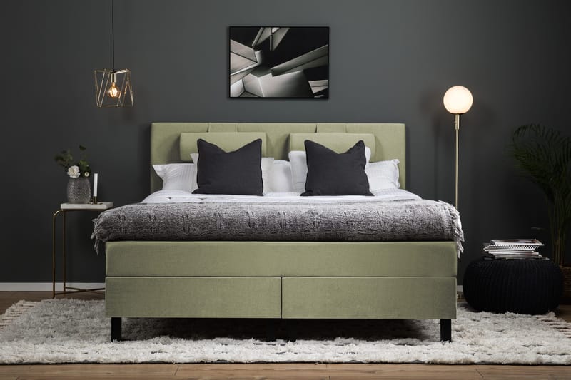 Lucky Komplett Sängpaket 180x200 Polyeter Slät Sänggavel - Nackkudde Stor Grön - Products - Möbler - Säng - Kontinentalsäng