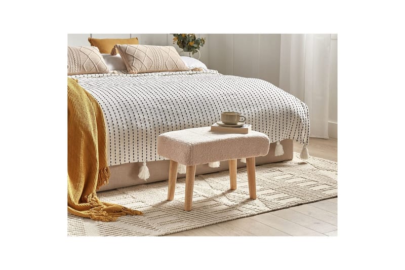 Pall Takoma Beige/ljust trä - Beige/ljust trä - Products - Möbler - Fåtölj & stolar - Pall & puff - Fotpallar