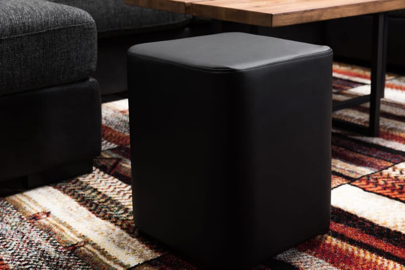 Square Pall Läder - Svart - Products - Möbler - Fåtölj & stolar - Pall & puff - Sittpuff