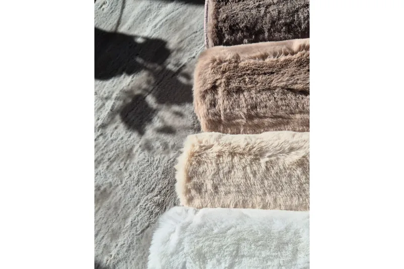 Heaven Deluxe Ryamatta 80x150 cm - Grå - Products - Textil & mattor - Matta - Modern matta - Ryamatta