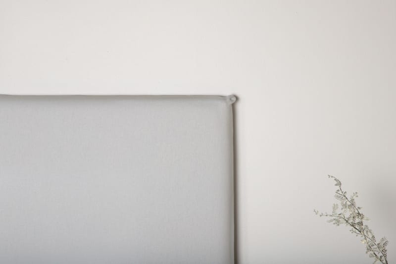 Saga Sänggavelöverdrag 140x180 cm - Grå - Products - Textil & mattor - Tyg - Möbeltyg - Möbelöverdrag innemöbler