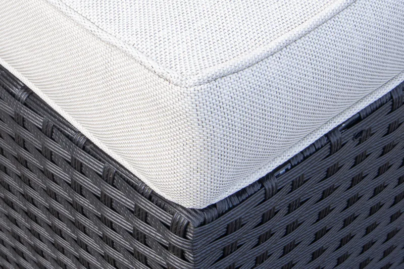 James Light Stor L-formad vändbar loungegrupp utomhus i konstrotting med förvaring och vita dynor - Svart - Products - Utemöbler & utemiljö - Loungemöbler - Loungeset & loungegrupp