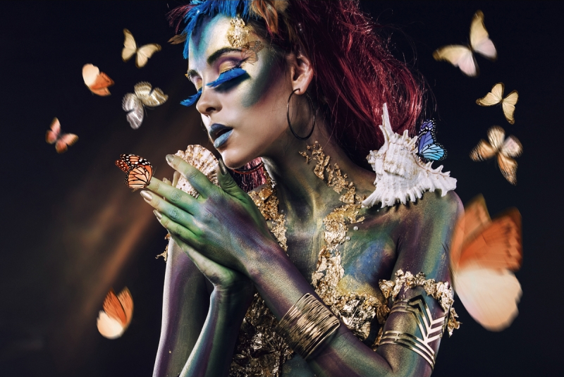 Lasimaalaus - Perhonen - 80x120 cm Lasimaalaus - Perhonen - 80x120 cm