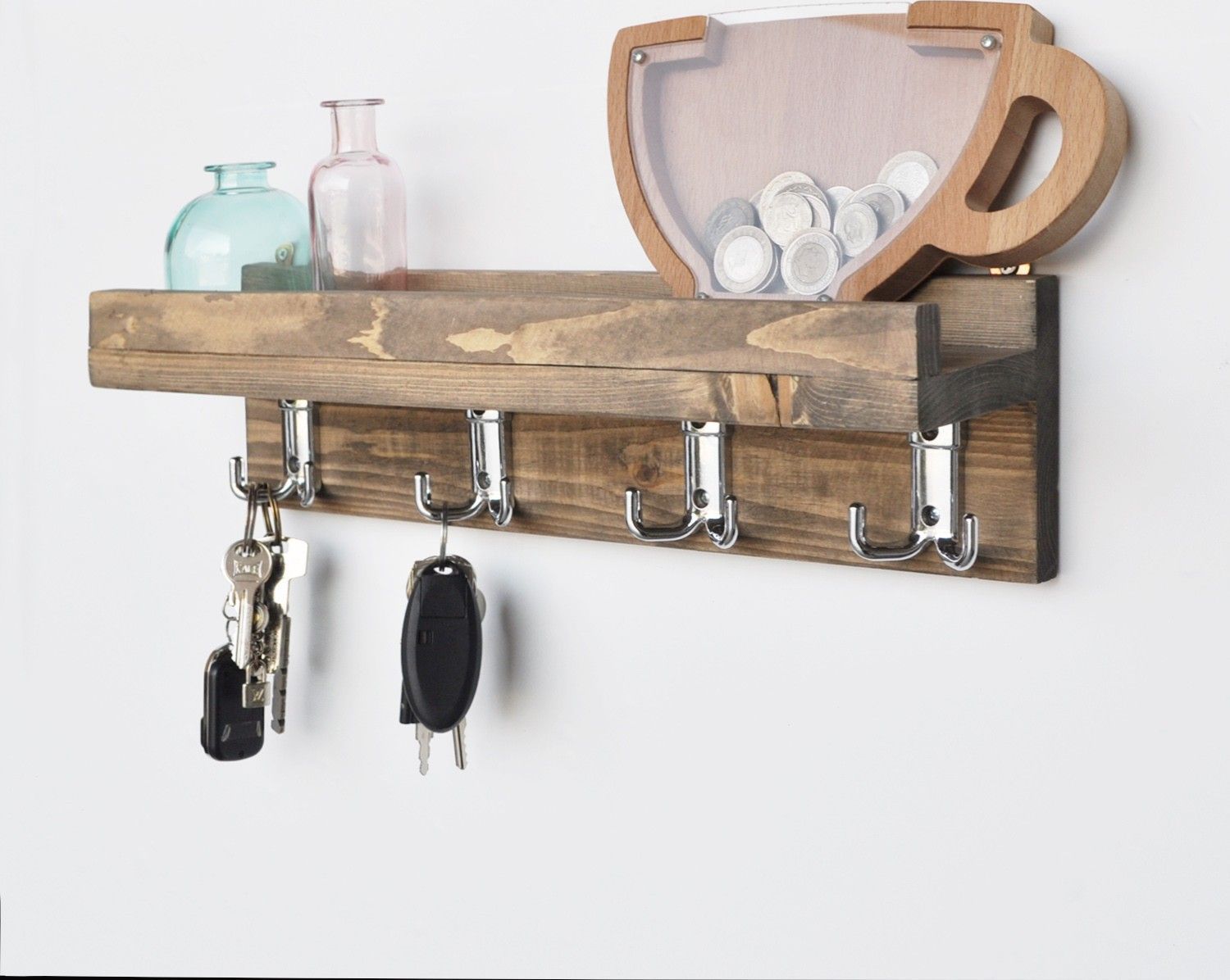 Abstrakti seinähylly 37 - pähkinä Abstrakti seinähylly 37 - pähkinä