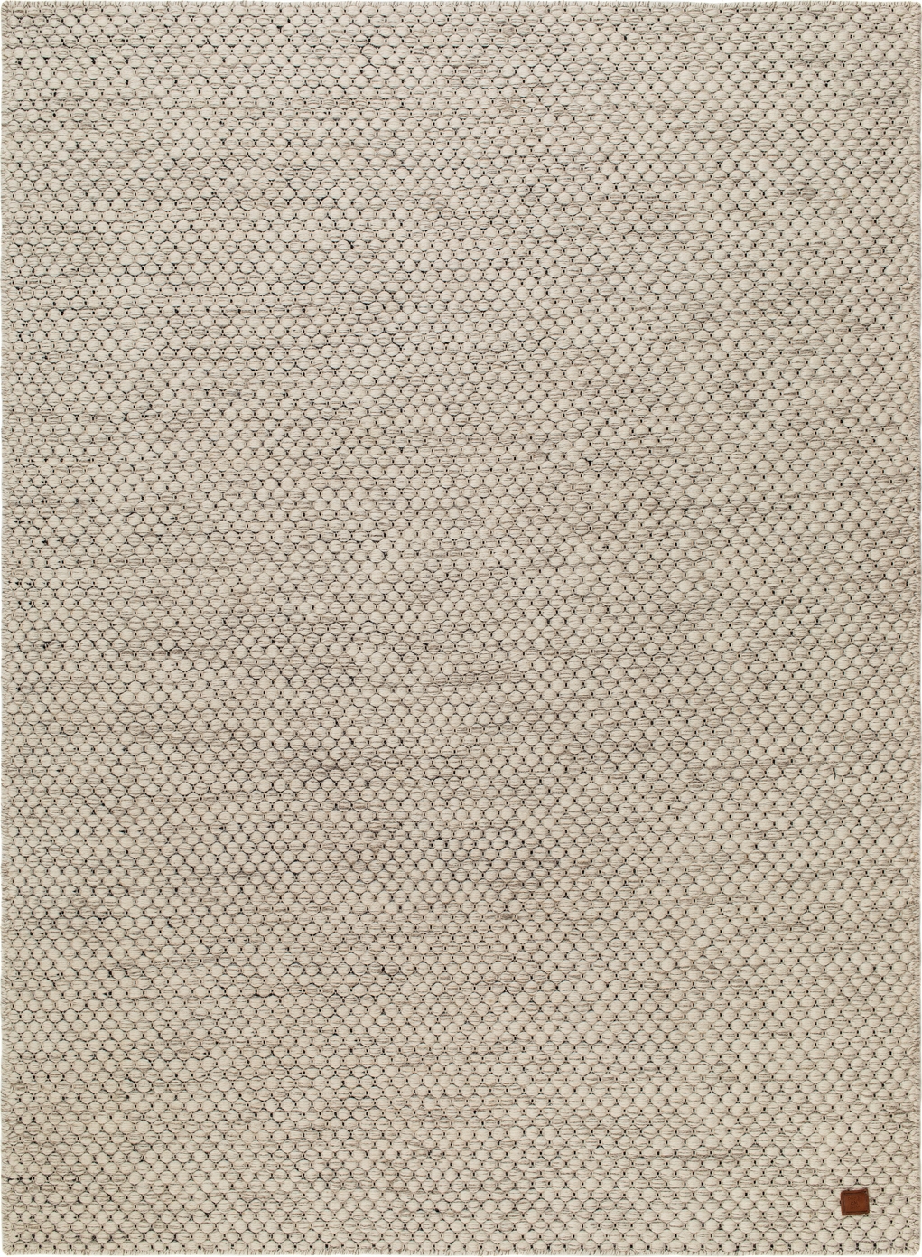 Torekov k�sinkudottu matto Valkoinen