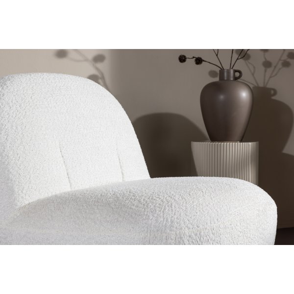 Mahla lepotuoli - valkoinen bouclé Mahla lepotuoli - valkoinen bouclé