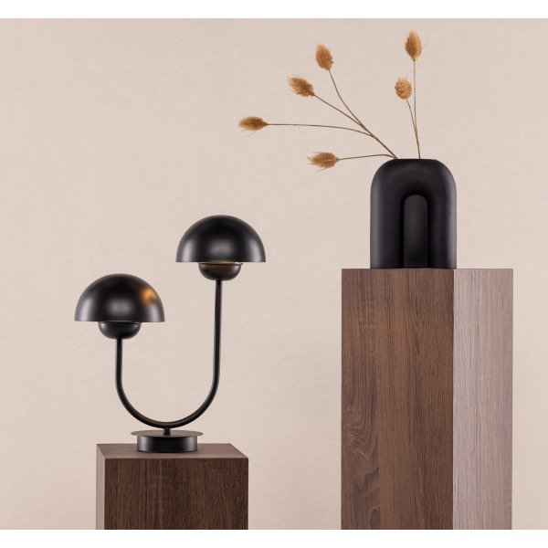 Lykkarna pöytävalaisin - musta Lykkarna pöytävalaisin - musta