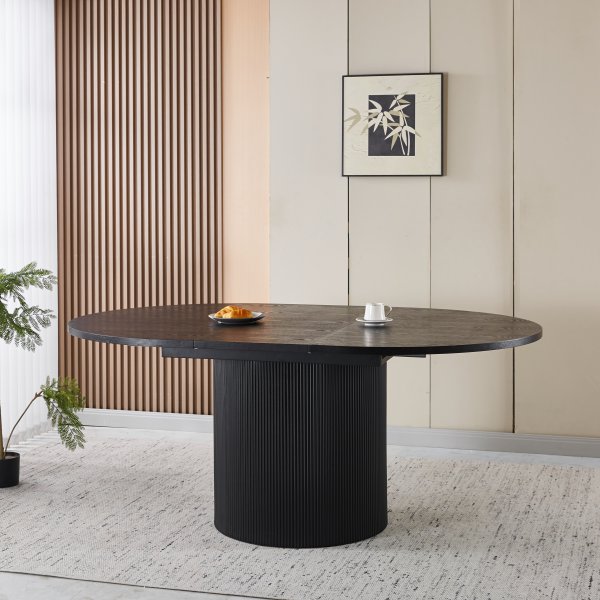 Astrid pyöreä ruokapöytä, jatkettava Ø140 cm - 180 cm - Mustaksi petsattu tammi Astrid pyöreä ruokapöytä, jatkettava Ø140 cm - 180 cm - Mustaksi petsattu tammi