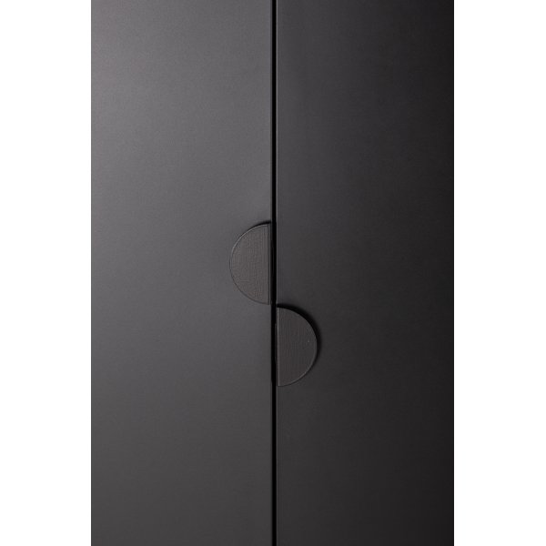 Alexander-vaatekaappi - musta Alexander-vaatekaappi - musta