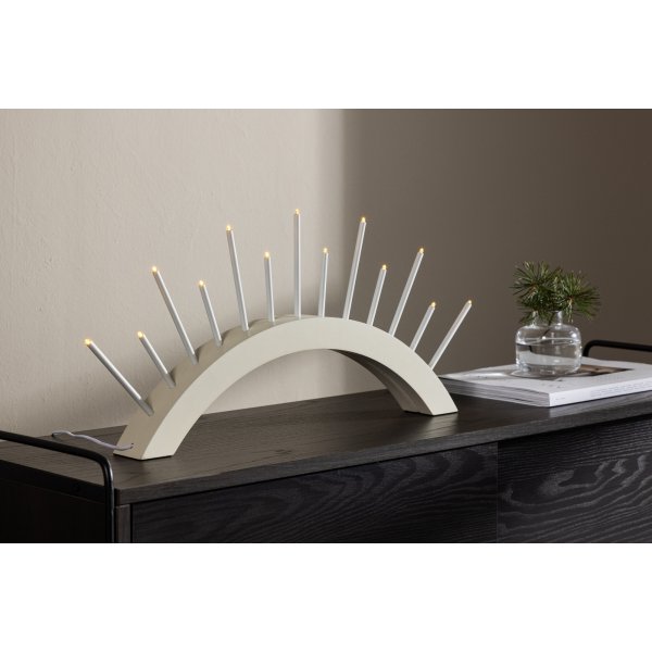 Björnrike pöytävalaisin - beige Björnrike pöytävalaisin - beige