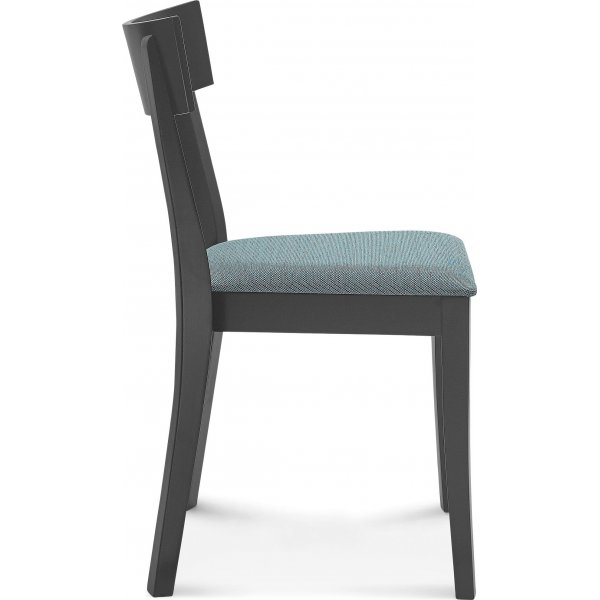 Chili ruokatuoli - valinnainen verhoilun ja rungon väri Chili ruokatuoli - valinnainen verhoilun ja rungon väri