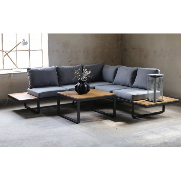 Ulkonurkkasohva p�yd�ll� + Huonekalujen puhdistus