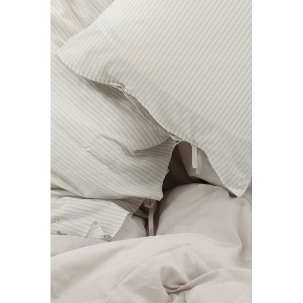 Paradis sänkysetti - Vaaleanharmaa Paradis sänkysetti - Vaaleanharmaa