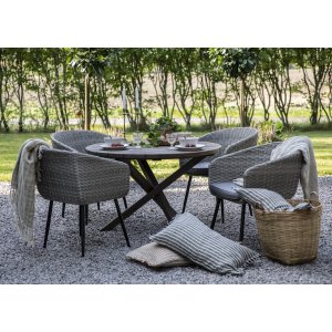 Ulkoiluryhmä Aster: Scottsdale pyöreä ruskea ruokapöytä Ø112 cm sisältäen 4 Aster-nojatuolia harmaata synteettistä rottinkia Ulkoiluryhmä Aster: Scottsdale pyöreä ruskea ruokapöytä Ø112 cm sisältäen 4 Aster-nojatuolia harmaata synteettistä rottinkia