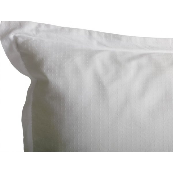 Debby sänkysetti 150 x 210 cm - Valkoinen Debby sänkysetti 150 x 210 cm - Valkoinen