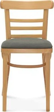 Max ruokatuoli - Valinnainen rungon ja verhoilun väri Max ruokatuoli - Valinnainen rungon ja verhoilun väri