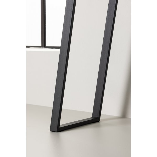 Horten kohokuviopöytä 100 x 40 cm - musta/läpinäkyvä Horten kohokuviopöytä 100 x 40 cm - musta/läpinäkyvä