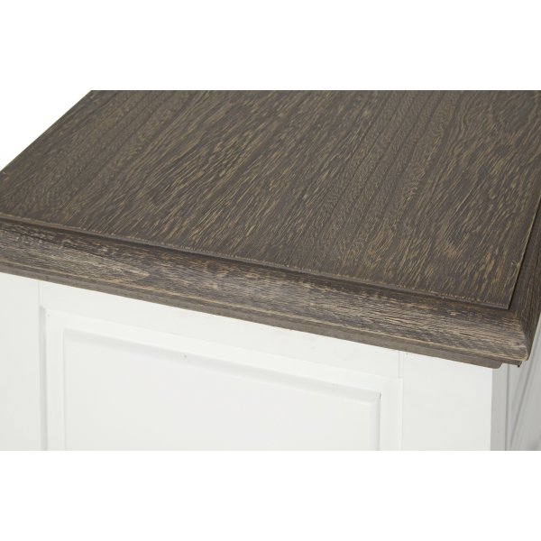 Malou-lipasto, korkea lipasto säilytysmahdollisuudella - Valkoinen / Ruskeanharmaa Malou-lipasto, korkea lipasto säilytysmahdollisuudella - Valkoinen / Ruskeanharmaa