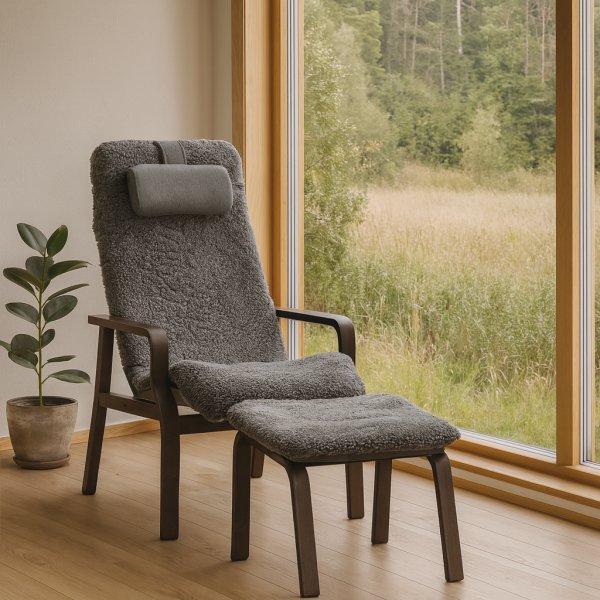 Nojatuoli jalkarahilla aitoa lampaannahkaa, savunharmaata - Frank