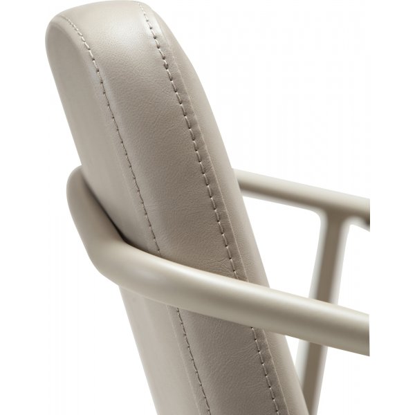 Boto-nojatuoli - Cashmere PU Boto-nojatuoli - Cashmere PU