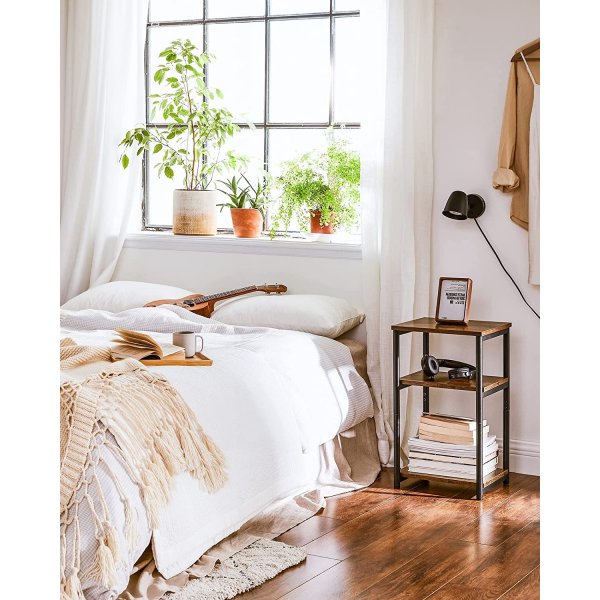 Evy sivupöytä 34 x 30 cm - Ruskea/musta Evy sivupöytä 34 x 30 cm - Ruskea/musta