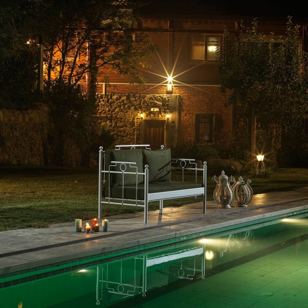 Hampus 2-istuttava ulkosohva - Valkoinen/vihreä + Huonekalujen puhdistus Hampus 2-istuttava ulkosohva - Valkoinen/vihreä + Huonekalujen puhdistus