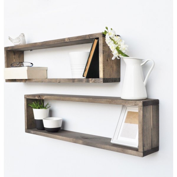 Abstrakti seinähylly 7 - pähkinä Abstrakti seinähylly 7 - pähkinä