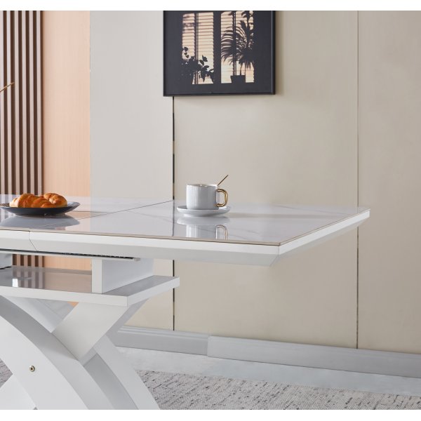 Ingrid-ruokapöytä, jatkettava 120-160 cm - Valkoinen marmori Ingrid-ruokapöytä, jatkettava 120-160 cm - Valkoinen marmori