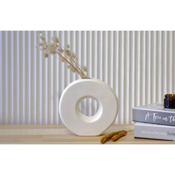 Rado maljakko - valkoinen Rado maljakko - valkoinen