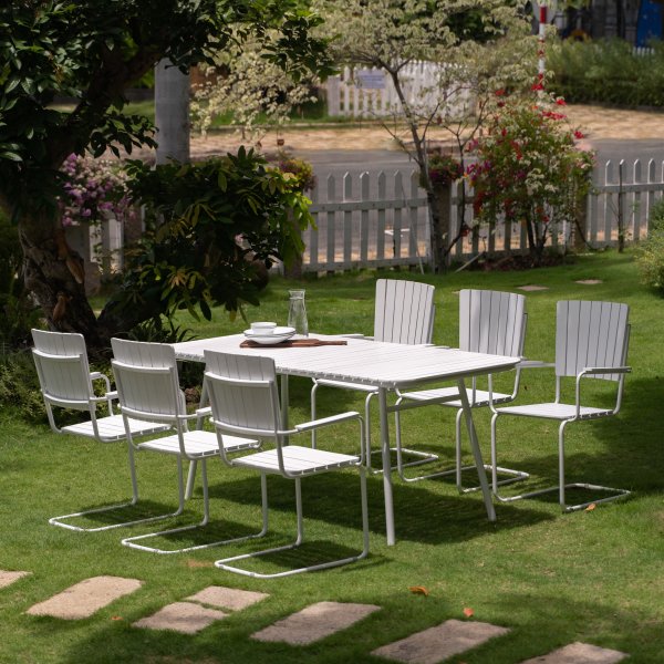 Holmö-ruokailuryhmä; pöytä 180x80 cm ja 6 nojatuolia - valkoinen Holmö-ruokailuryhmä; pöytä 180x80 cm ja 6 nojatuolia - valkoinen