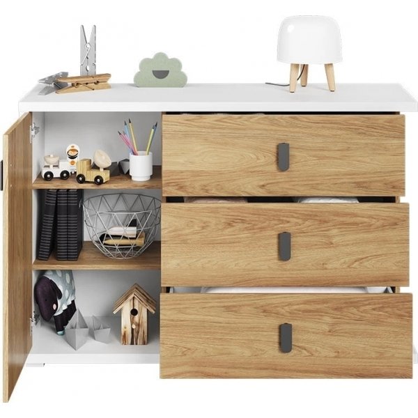 Simi lipasto 135 cm - Hickory/valkoinen Simi lipasto 135 cm - Hickory/valkoinen