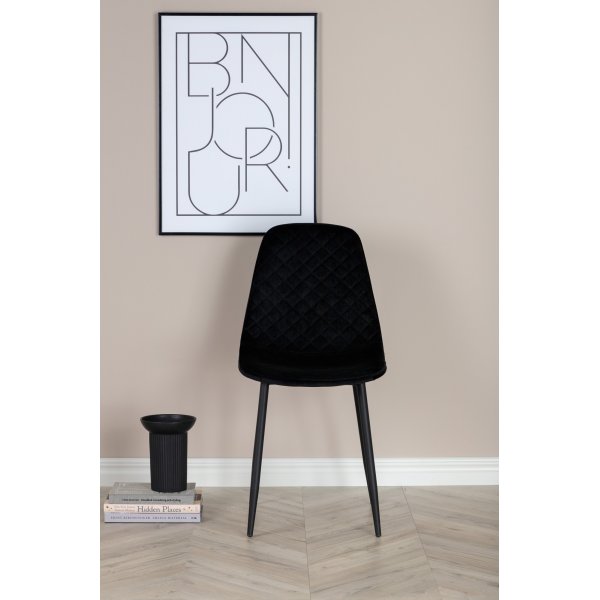 Bridge Diamond ruokapöydän tuoli - Musta sametti Bridge Diamond ruokapöydän tuoli - Musta sametti