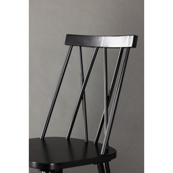 Mariette ruokapöydän tuoli - musta Mariette ruokapöydän tuoli - musta