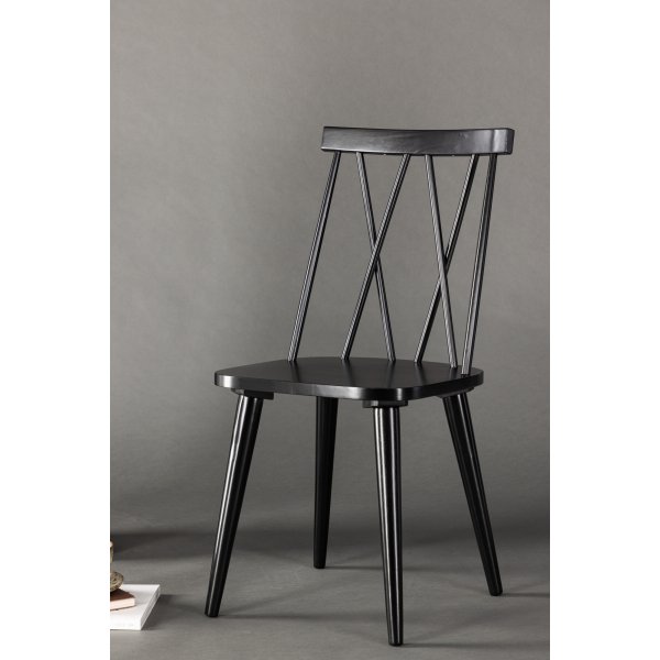 Mariette ruokapöydän tuoli - musta Mariette ruokapöydän tuoli - musta