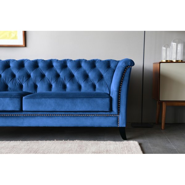 Kolmen istuttava sohva Milton Chesterfield - Tummansininen sametti + Huonekalujen tahranpoistoaine Kolmen istuttava sohva Milton Chesterfield - Tummansininen sametti + Huonekalujen tahranpoistoaine