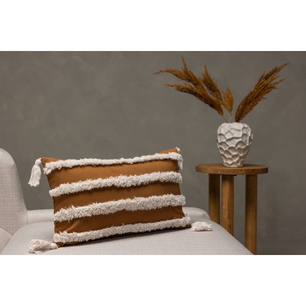 Elina tyynynpäällinen 50 x 30 cm - Ruskea/valkoinen Elina tyynynpäällinen 50 x 30 cm - Ruskea/valkoinen